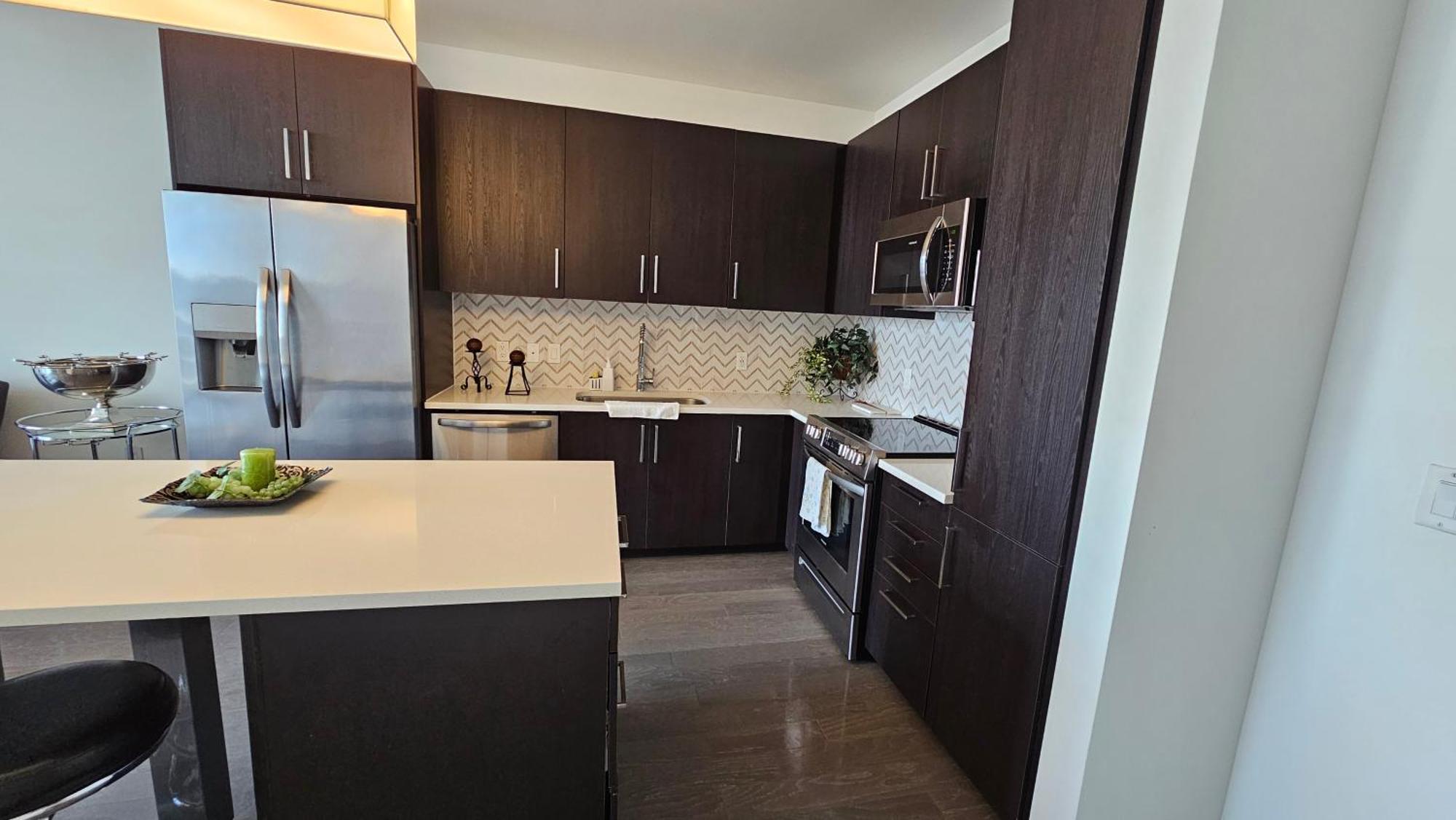 Luxury Highrise In Midtown - Skyline Views And Chic Decor Apartment Houston Exterior photo